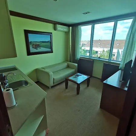 아파트 Princ 노비사드